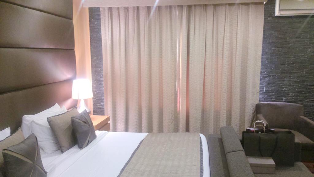 Udman Hotel Panchshila Park New Delhi Luaran gambar